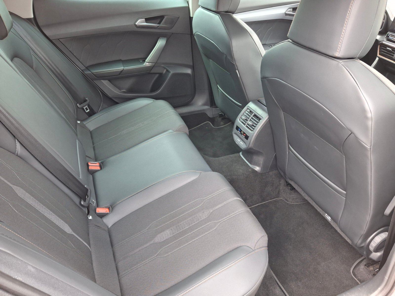 Cupra Formentor SUV / Terénní 1,5 l 110 kw