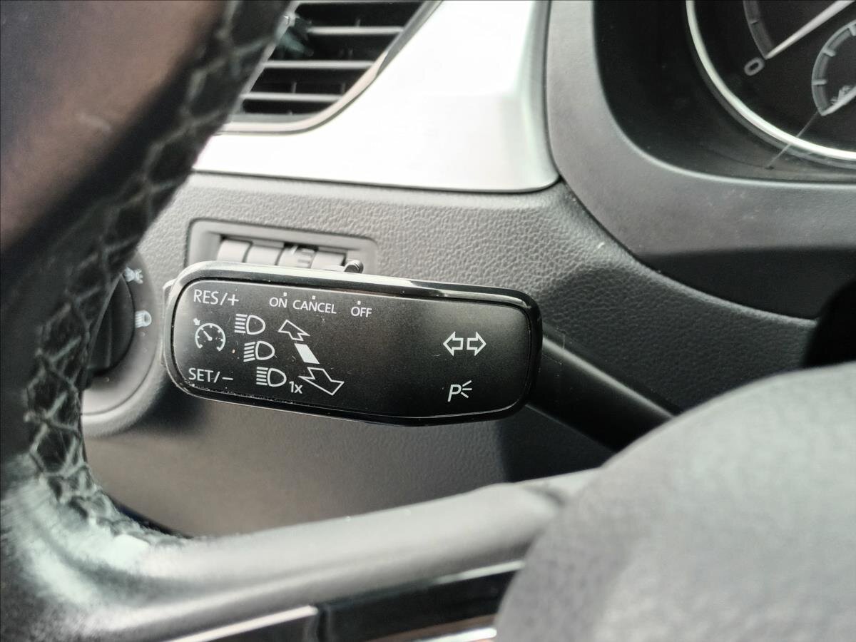 Škoda Rapid Hatchback 999,0 81 kw