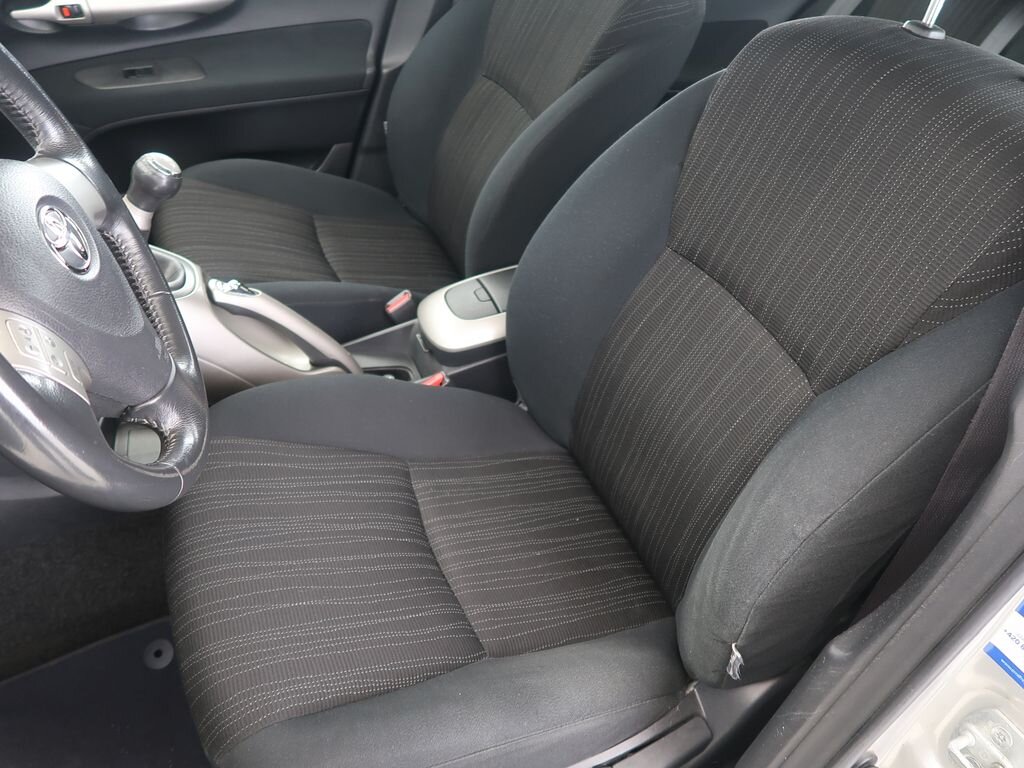 Toyota Auris Hatchback 1,6 l 91 kw