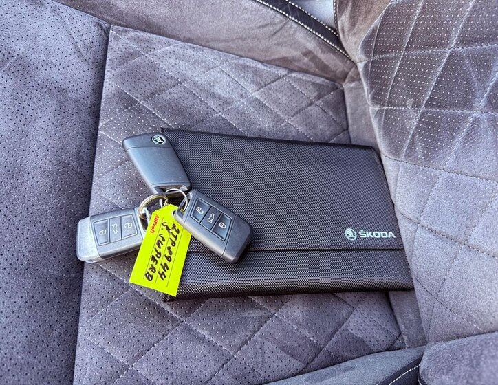 Škoda Superb Sedan / Limuzína 2,0 l 140 kw