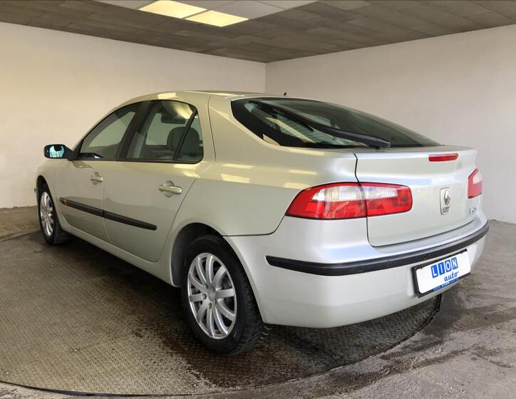 Renault Laguna 5