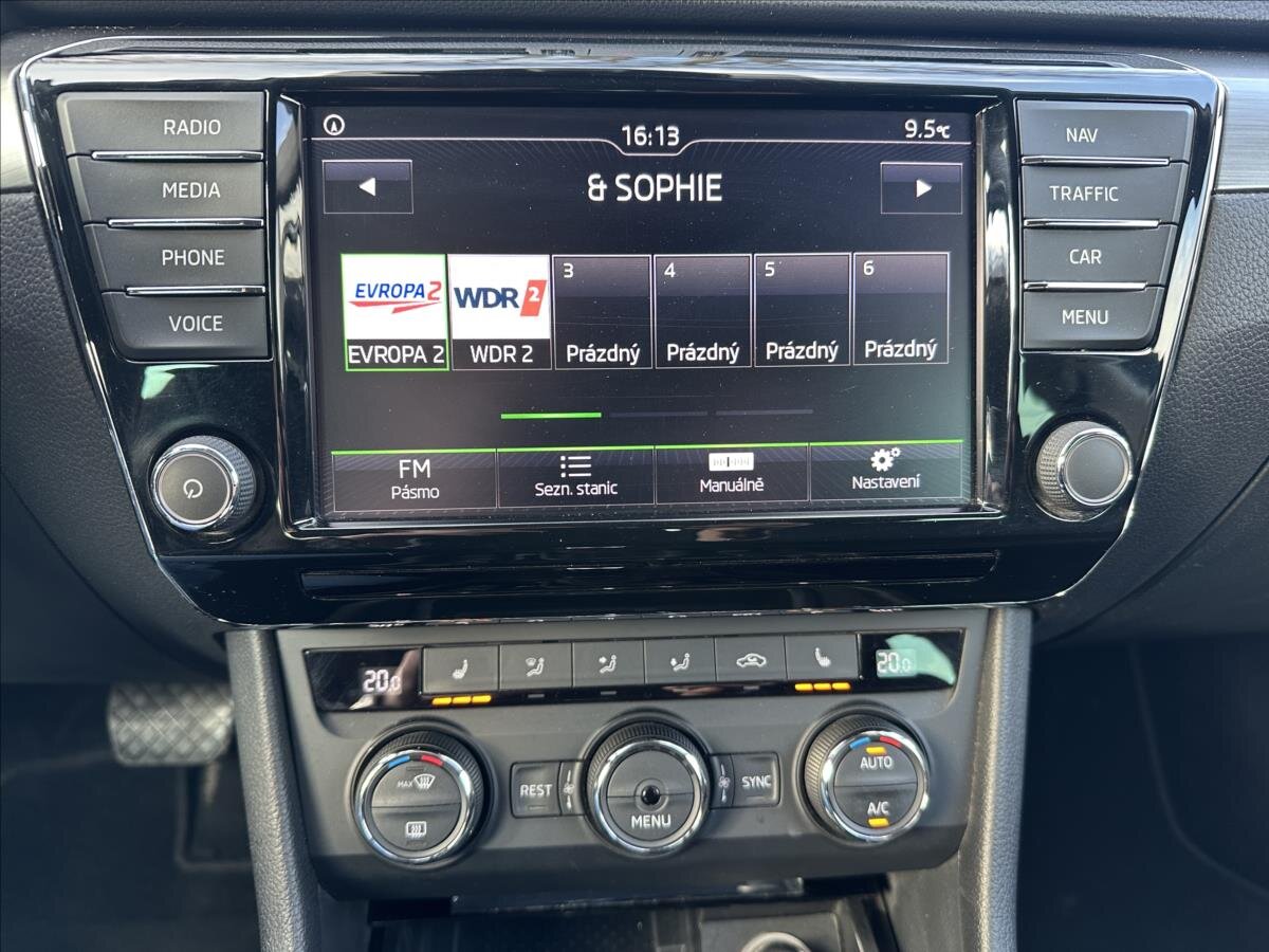 Škoda Superb Kombi 2,0 l 140 kw