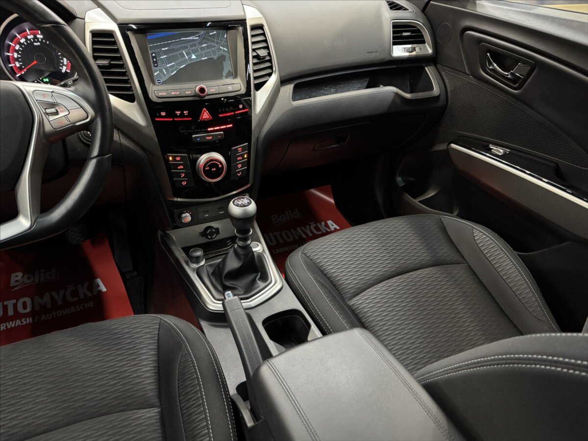 SsangYong Tivoli SUV / Terénní 1,6 l 94 kw