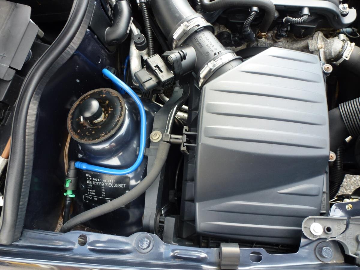 Opel Tigra Kabriolet 1,4 l 66 kw