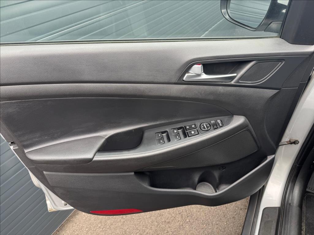 Hyundai Tucson SUV / Terénní 1,6 l 97 kw