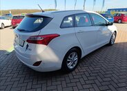Hyundai i30 Kombi 1,6 l 88 kw