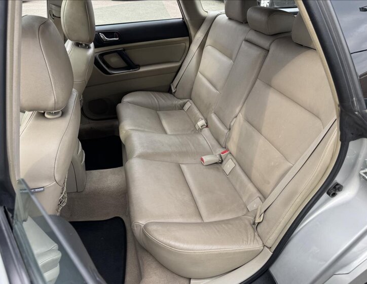 Subaru Legacy Kombi 3,0 l 180 kw