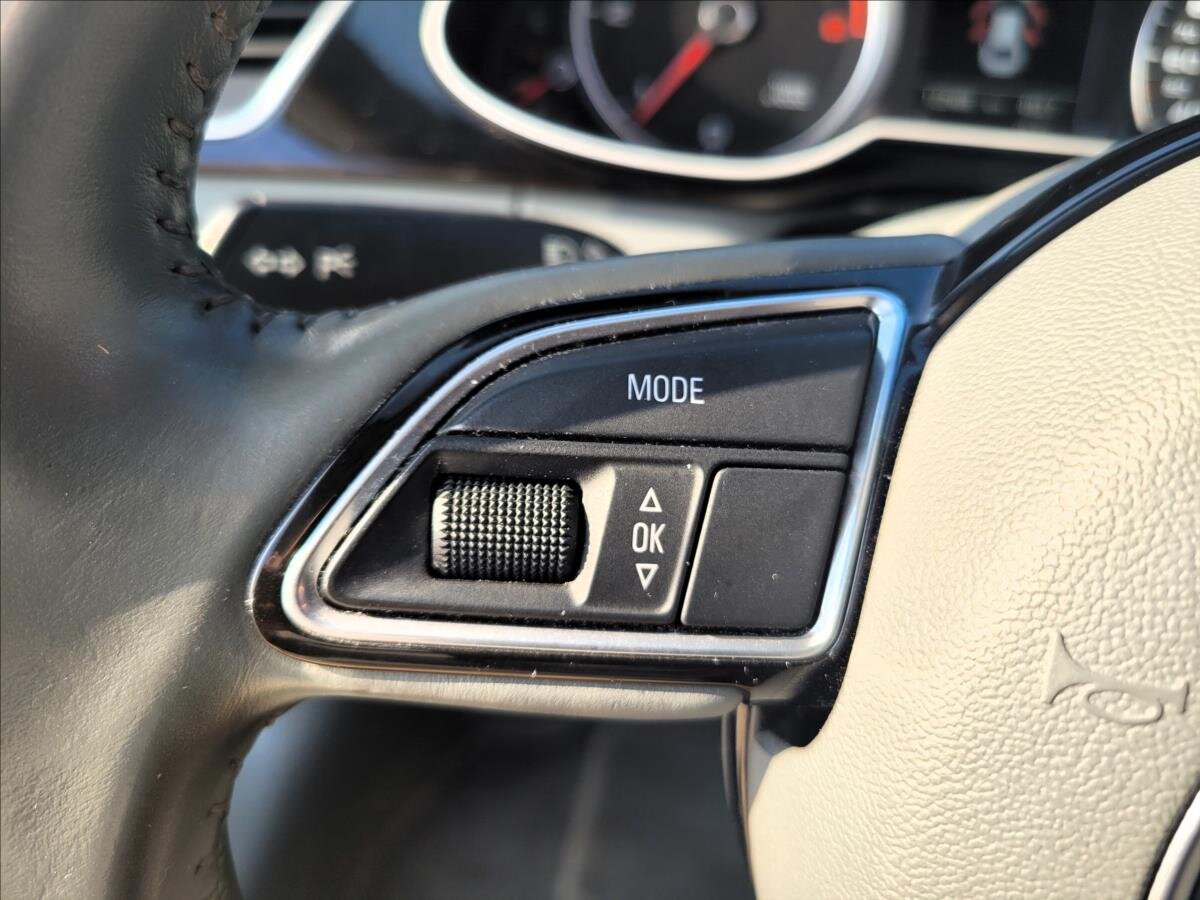 Audi A4 Sedan / Limuzína 2,0 l 110 kw