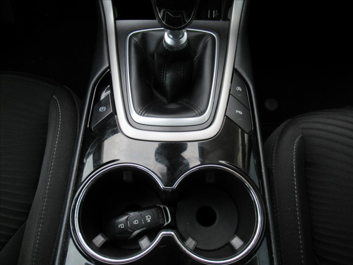 Ford S-MAX Kombi 1,5 l 118 kw