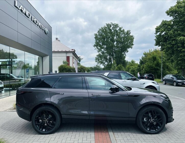Land Rover Range Rover Velar 4
