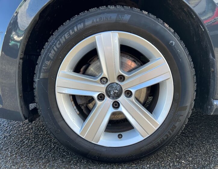 Volkswagen Golf Sportsvan MPV 1,2 l 63 kw