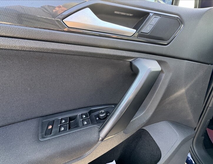 Volkswagen Tiguan SUV / Terénní 1,4 l 92 kw