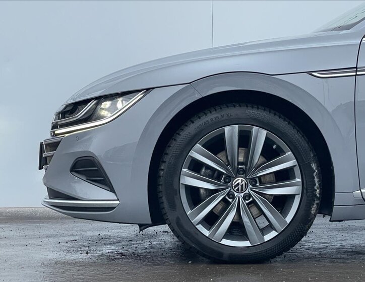 Volkswagen Arteon Liftback 1,5 l 110 kw