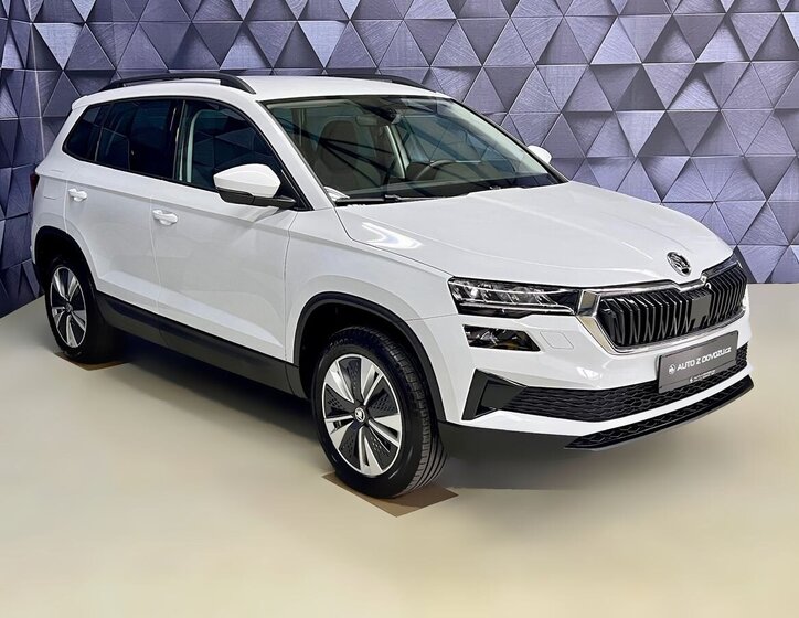 Škoda Karoq SUV / Terénní 1,5 l 110 kw