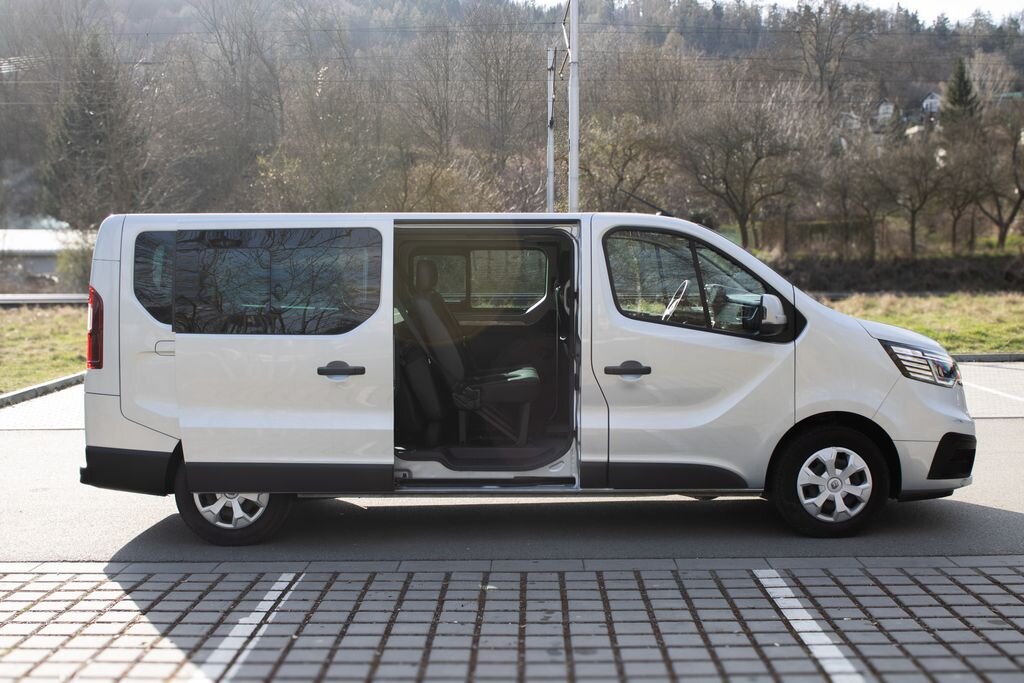 Renault Trafic VAN / Minibus 2,0 l 110 kw