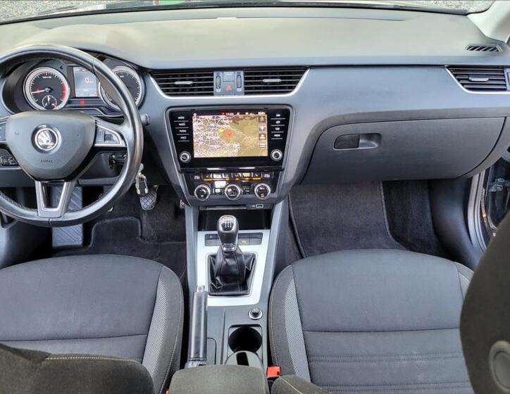 Škoda Octavia 19