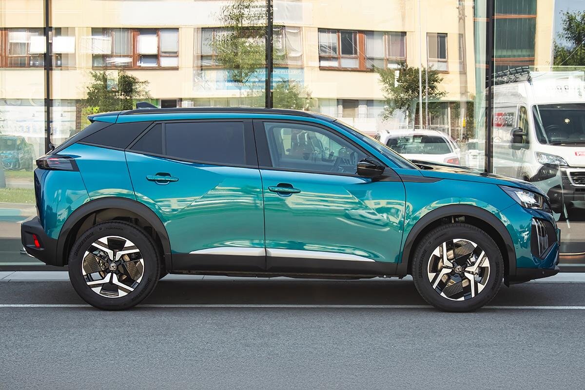 Peugeot 2008 SUV / Terénní 1,2 l 81 kw
