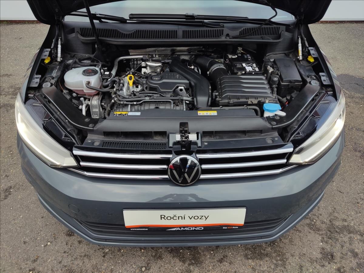 Volkswagen Touran MPV 1,5 l 110 kw