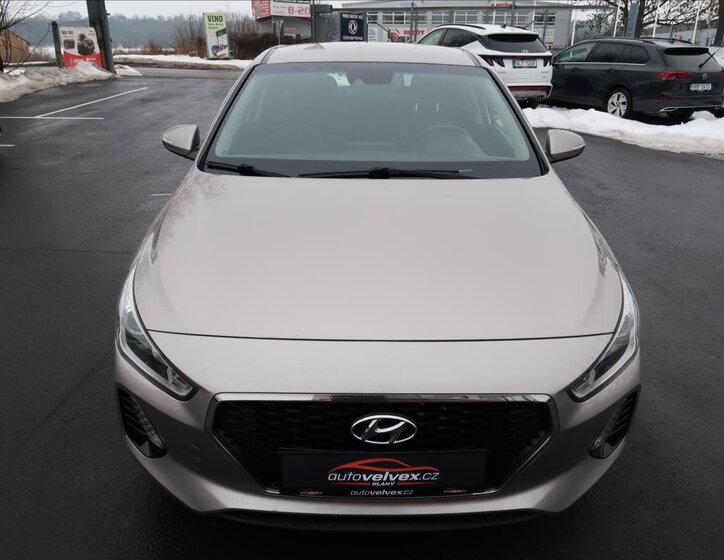 Hyundai i30 Hatchback 998,0 88 kw