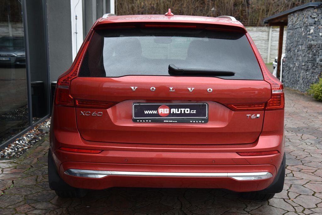 Volvo XC60 SUV / Terénní 2,0 l 186 kw