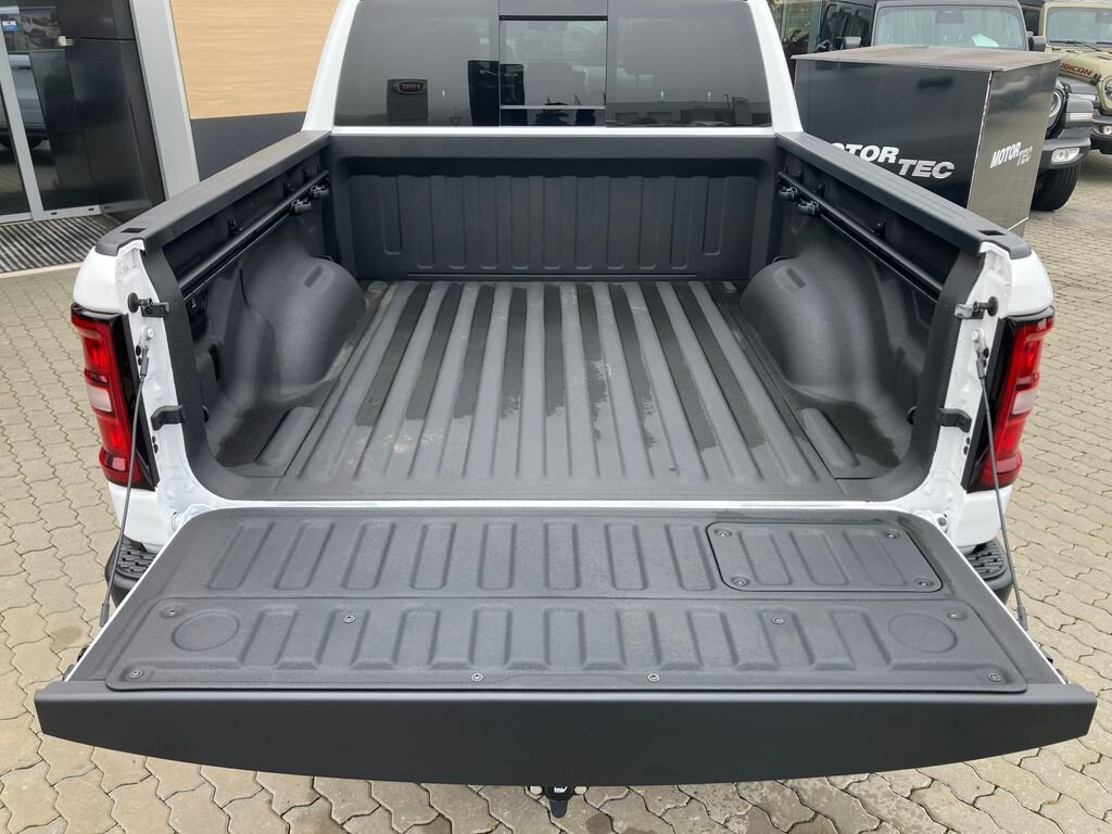 Dodge RAM Pick-up 3,0 l 313 kw