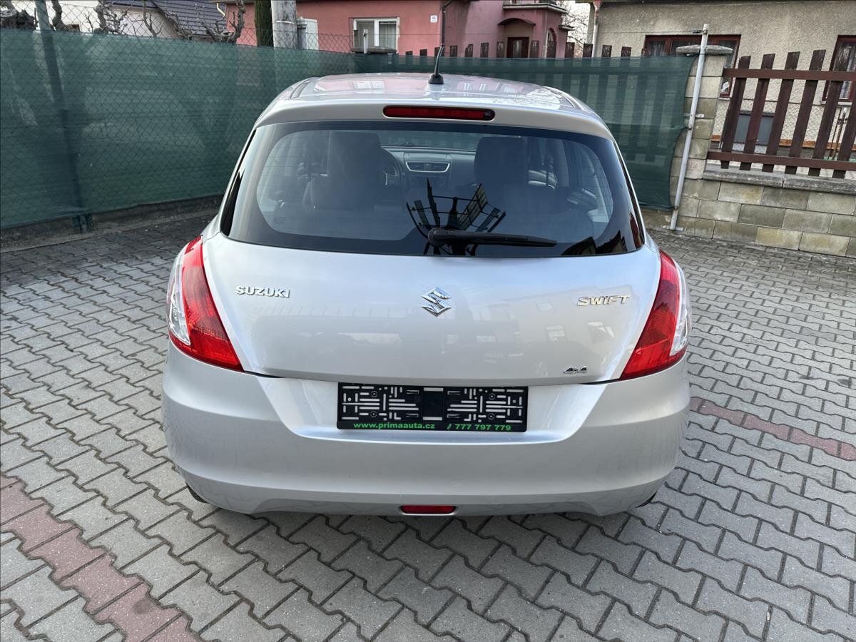 Suzuki Swift Hatchback 1,2 l 69 kw