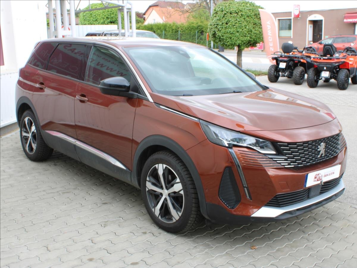 Peugeot 5008 SUV / Terénní 1,5 l 96 kw