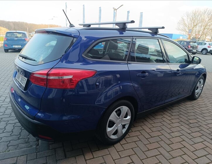 Ford Focus Kombi 1,5 l 88 kw