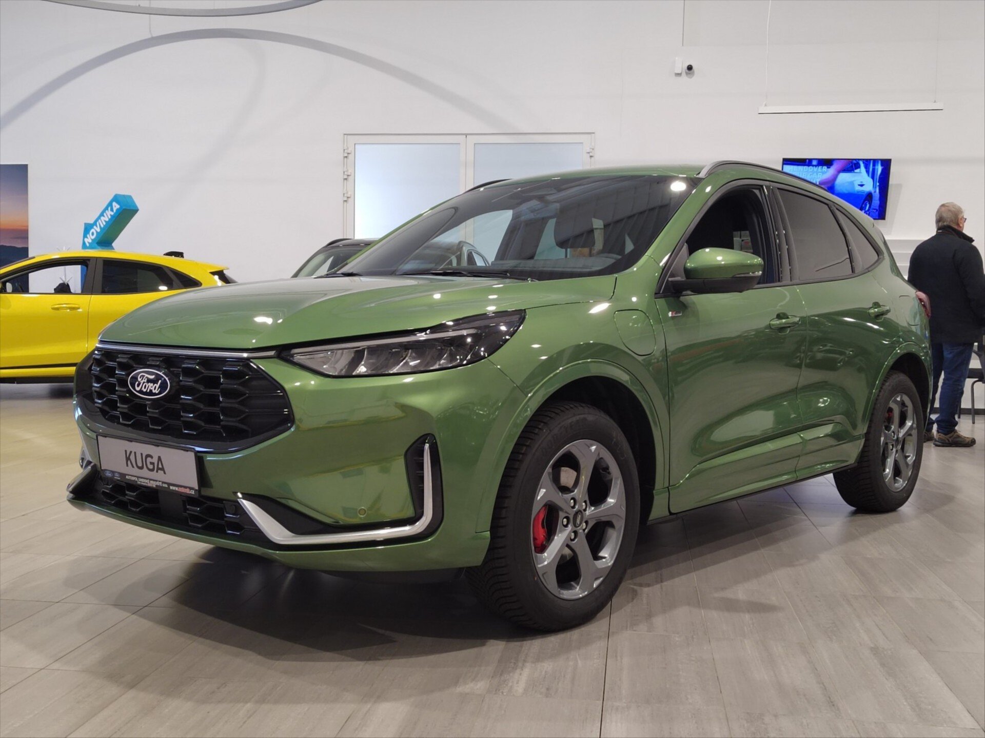 Ford Kuga SUV / Terénní 2,5 l 178 kw