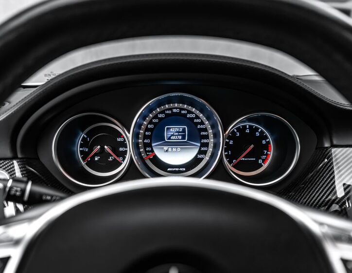 Mercedes-Benz CLS 27