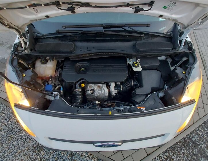 Ford Transit Connect 39