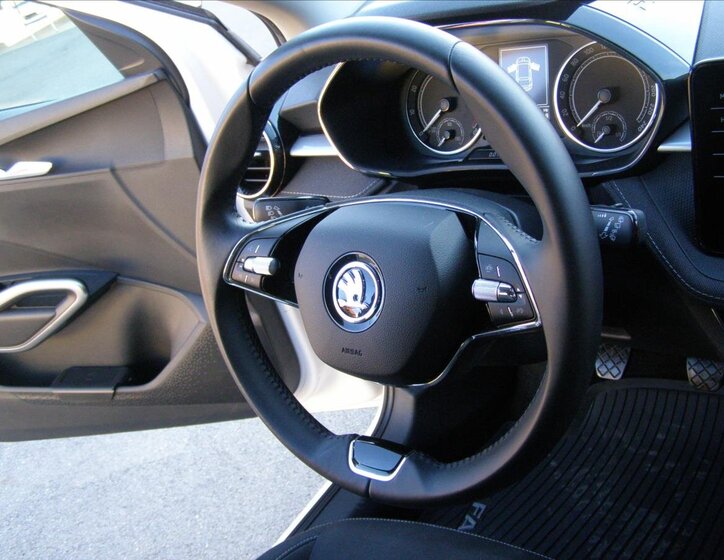 Škoda Fabia Hatchback 999,0 70 kw