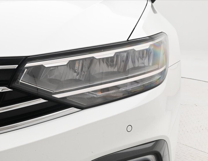 Volkswagen Passat 33