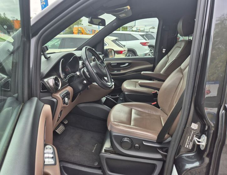 Mercedes-Benz Třídy V 11