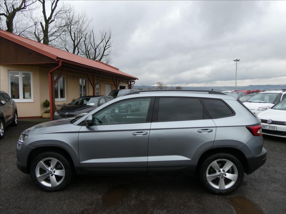 Škoda Karoq SUV / Terénní 2,0 l 110 kw