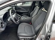 Toyota C-HR Hatchback 2,0 l 111 kw