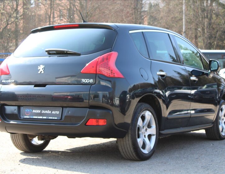 Peugeot 3008 MPV 1,6 l 80 kw