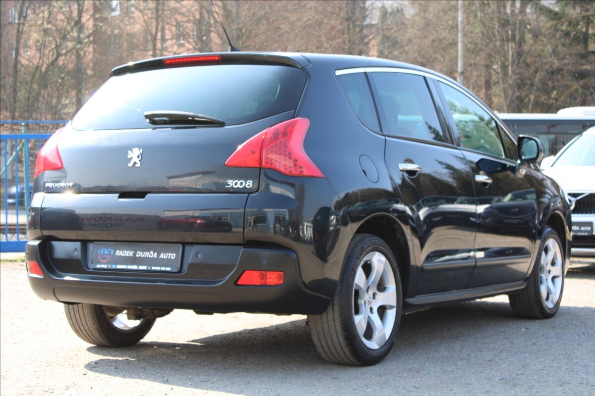 Peugeot 3008 MPV 1,6 l 80 kw