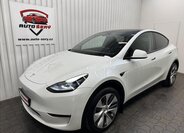 Tesla Model Y 2