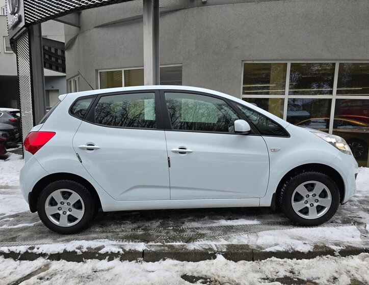 KIA Venga MPV 1,4 l 66 kw