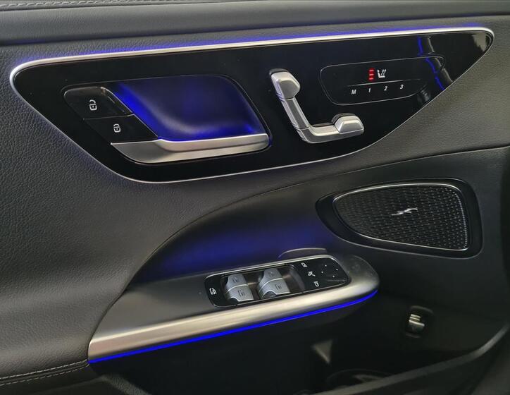 Mercedes-Benz Třídy C 12