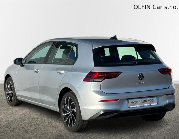 Volkswagen Golf 9