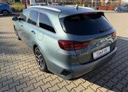 KIA Ceed 4