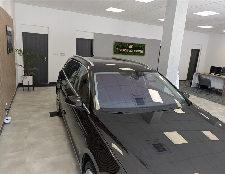 Volkswagen Passat Kombi 2,0 l 140 kw