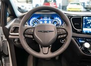 Chrysler Pacifica MPV 3,6 l 221 kw