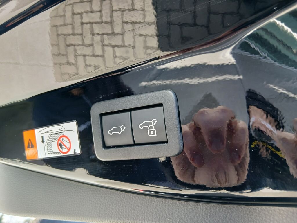 Toyota C-HR SUV / Terénní 2,0 l 112 kw