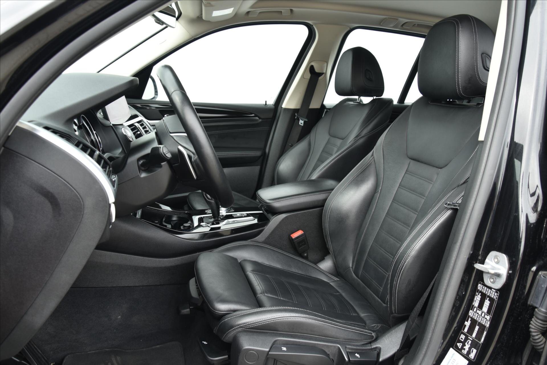 BMW X3 SUV / Terénní 2,0 l 140 kw