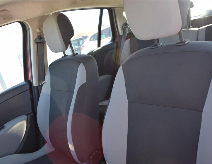 Renault Clio Kombi 1,1 l 74 kw