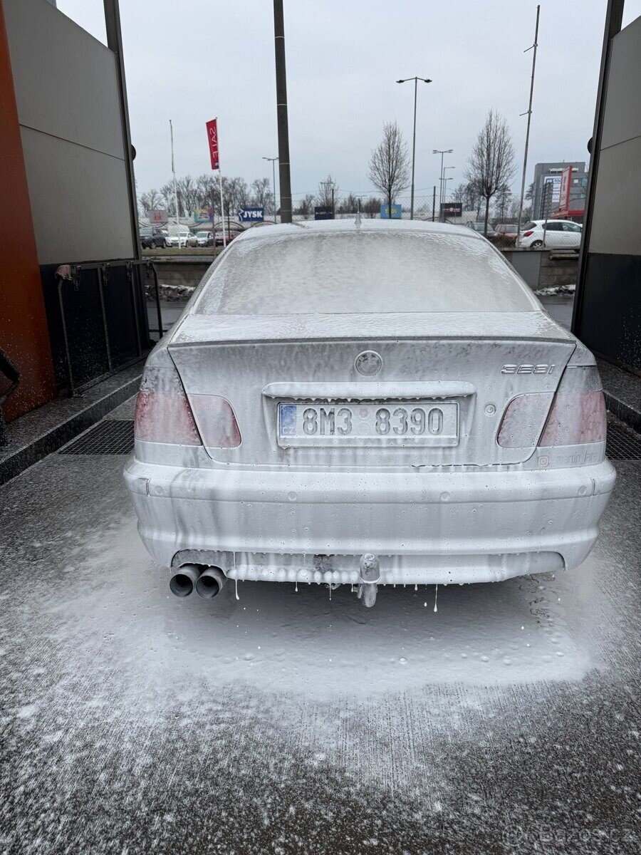 BMW Řada 3 Sedan 2,8 l 142 kw