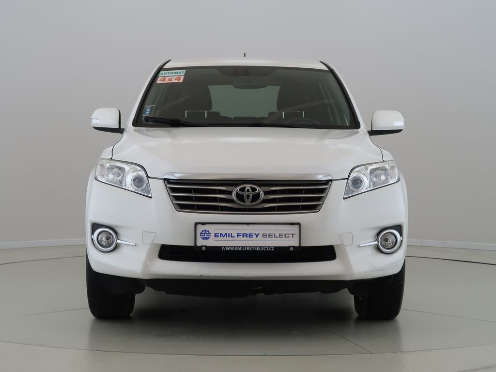 Toyota RAV4 SUV / Terénní 2,0 l 116 kw